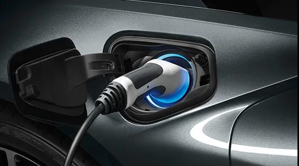 Entwicklungs- und Reformkommission: Verbesserung des neuen Systems zur Energiefahrzeugpolitik, um chinesische und ausländische Unternehmen zu ermutigen, die Zusammenarbeit zu vertiefen