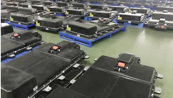 Die erste Hälfte des Bestands an Umstrukturierungsprojekten für die neue Energieindustrie in der Batterie: Ausländische Fusionen und Übernahmen in China wurden verstärkt nachgedruckt